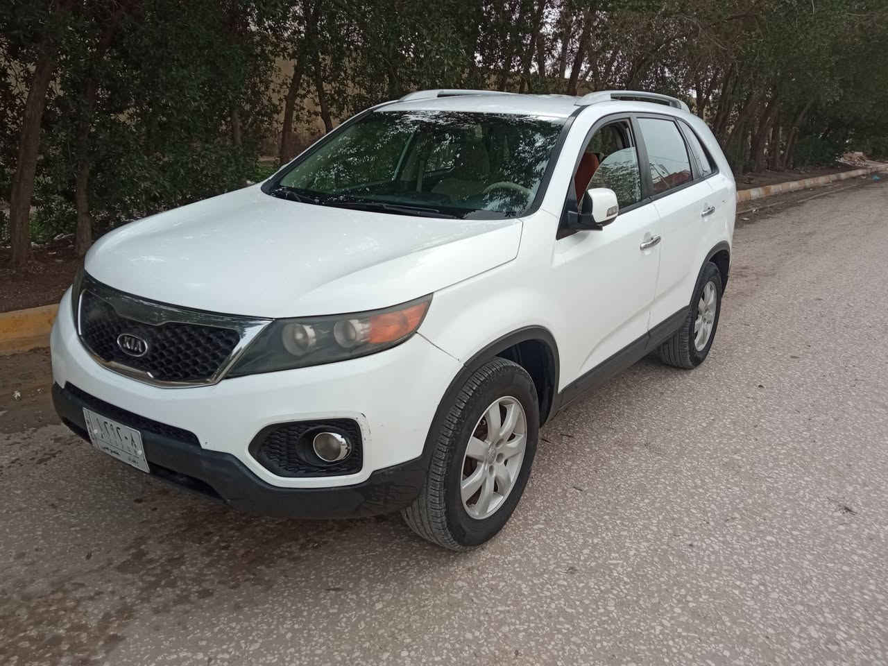 كيا سورناتو
سعر 129وبيها مجال الرقم ***********
خليجي 2013
ماشي150رقم بغداد 
مكيه 2400دوش
7راكاب 
كير محرك حداديه تخم تايرمكفولات 
تبريد تتفاء مكفولات 
بيها صبخ3قطع بدون ضرب
