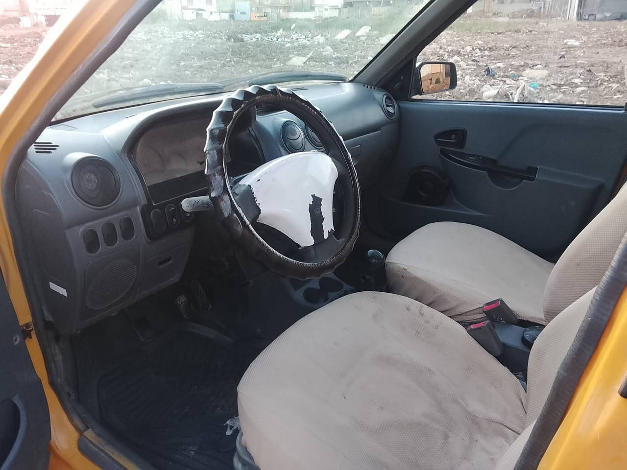 السلام عليكم سايبا موديل 2015 بسمي ستوني مداورهه مصفره من كلشي سنويه ل2029
سياره حلوه وجاهزة ونضيفه بيهه دوس ملكوطات وجاملغ امامي مرشوش
مكانها ديوانيه
السعر 29
للاستفسار الاتصال على الرقم 
***********
