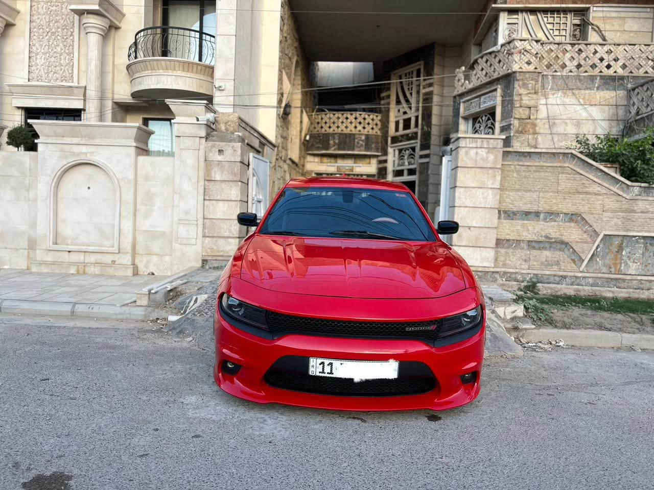 السلام عليكم ورحمة الله وبركاته دوج جارجر 2023 
لون مميز احمر طماطي 🔴

(LAST CALL)

ضررها قطعتين طرف الجاملغ وطرف البنيد ضرر خفيف 

ماشيه : 35 الف فقط
تو ويل 
رقم بغداد الجديد بأسمي شخصيآ 

السعر / 233 

***********
