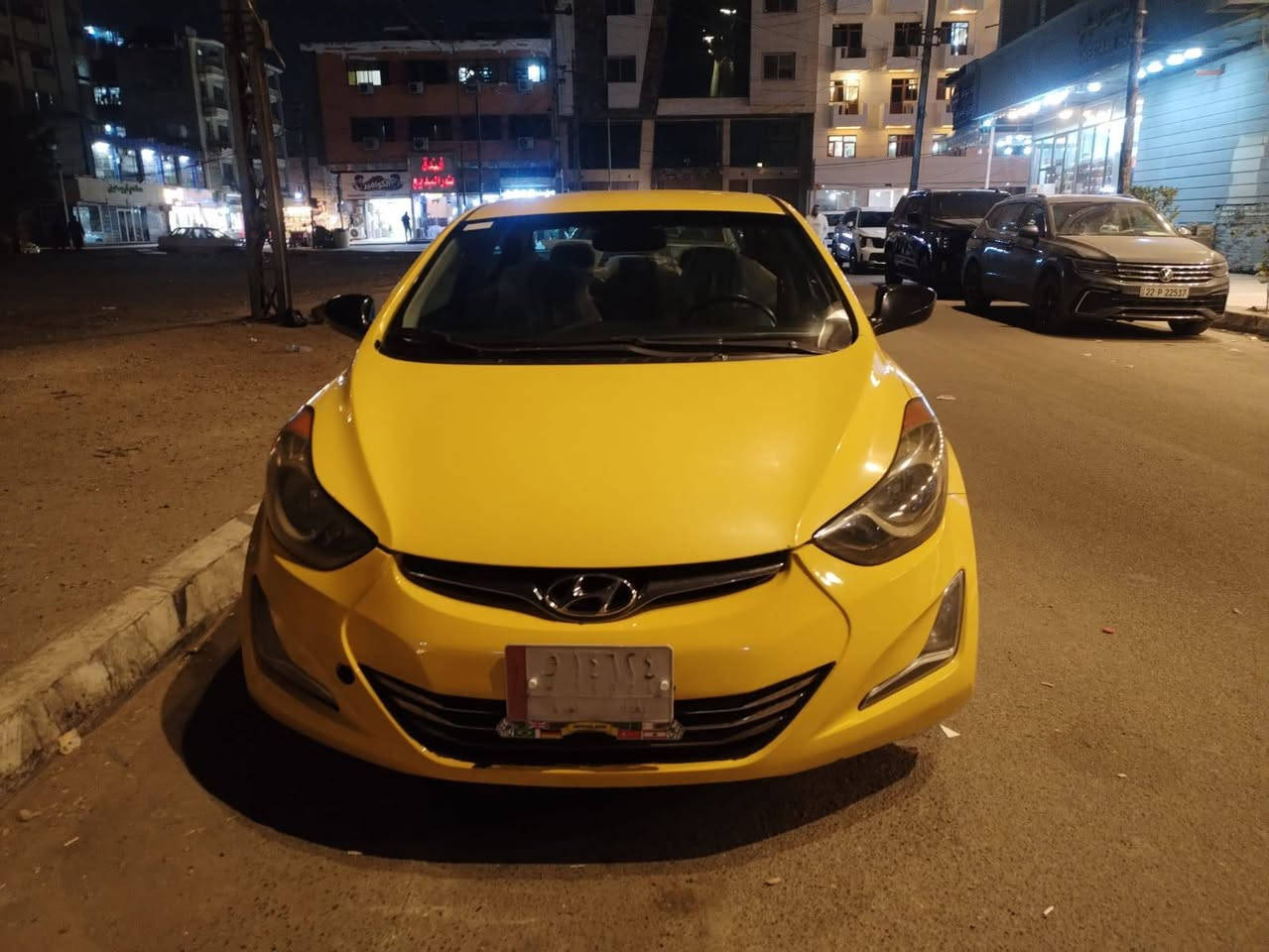 سلام عليكم
النتره ٢٠١٣ وارد امريكي
 حادثه ربع الجاملغ الخلفي مبدل وباب
محرك وكير مكفولات ١٨٠٠دوش
السعر ٨٥ وبيها مجال 
رقمي ***********
العنوان بغداد الشعب
