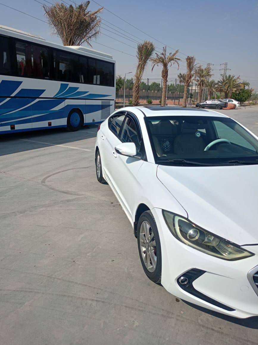 النترا ٢٠١٧ خليجي رقم بغداد الماني باسمنا بيها كرت بلبنيد وباب السائق نص صبغ الباقي شوفت عين كفاله من اي تبديل وصبغ غير مذكور سياره جاهزه وخيرر من الله فول مواصفات عده البصمه السعر 135 للاستفسار *********** النجف, العراق
