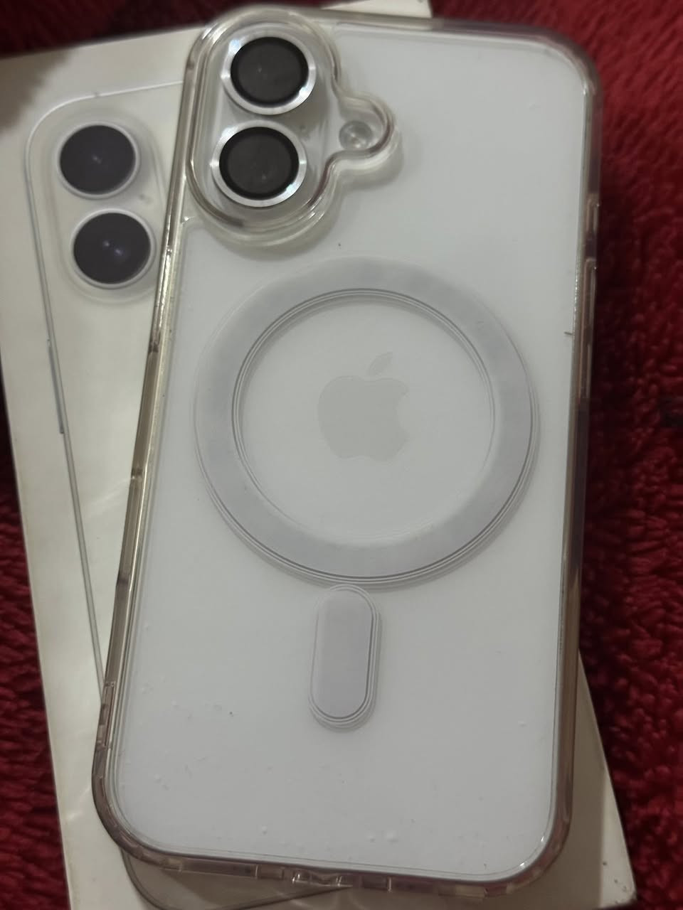 ايفون 16
جهاز نظافة100‎%‎
بطارية95 
دبل شريحة مو تك
ذاكرة 128
بعدة بالضمان كارتون والكيبل الاصلي
السعر 925
مكاني نجف
رقمي ***********
