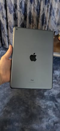 آيباد ٩ • ٦٤ • جديد