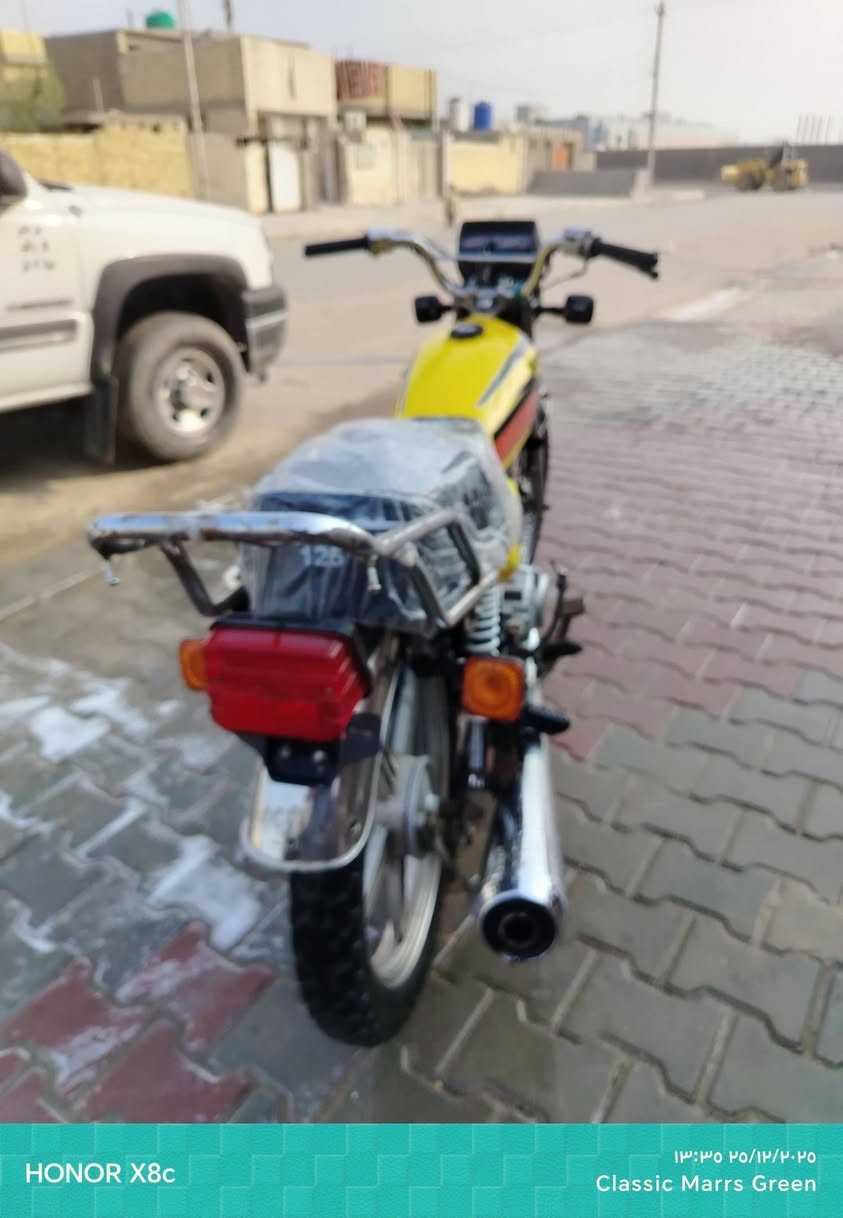 سلام عليكم اربعه 18 البيع الدراجه كامله ماناقصه شي اورق استنساخ سعر 400 وبيه مجال رقمي ***********
