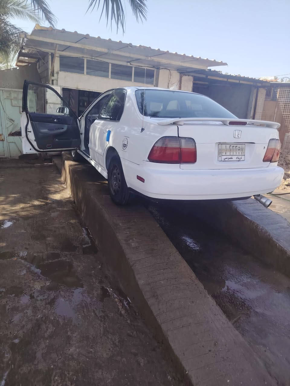 هوندا اكورد موديل 96 خليجي أصل ياباني بلاد مكينه 2000 رقم كربلاء السعر ٣٨ وبيها مجال ***********
