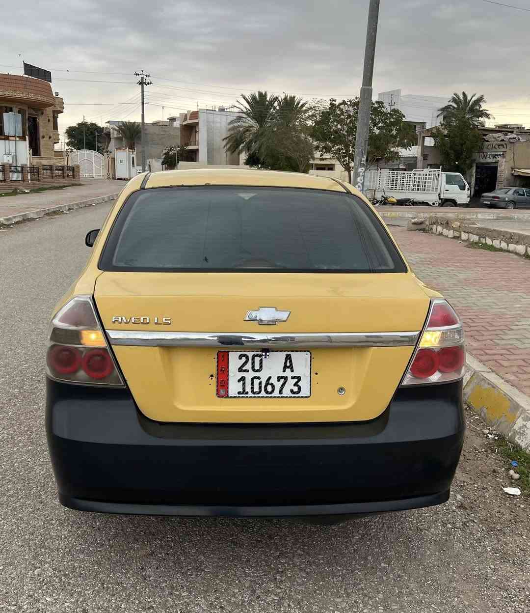 افيو للبيع رقم ديالى انكليزي بأسمي سنويه جديده موديل 2008 محرك 1600 مسكر المرغوب كير عادي مابيها ضربه شرط محرك وكير وتدفئة وتبريد وتخم اطارات جديده سعره 43 مكان سياره ديالى خانقين ***********
