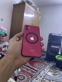 آيفون ١١ • ١٢٨ • بصمه متوقفة