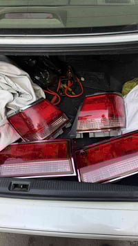 بك لايت كرستال اصلي ملات حاوية مفتوحات من سياره دخول جديد السعر120 الف...