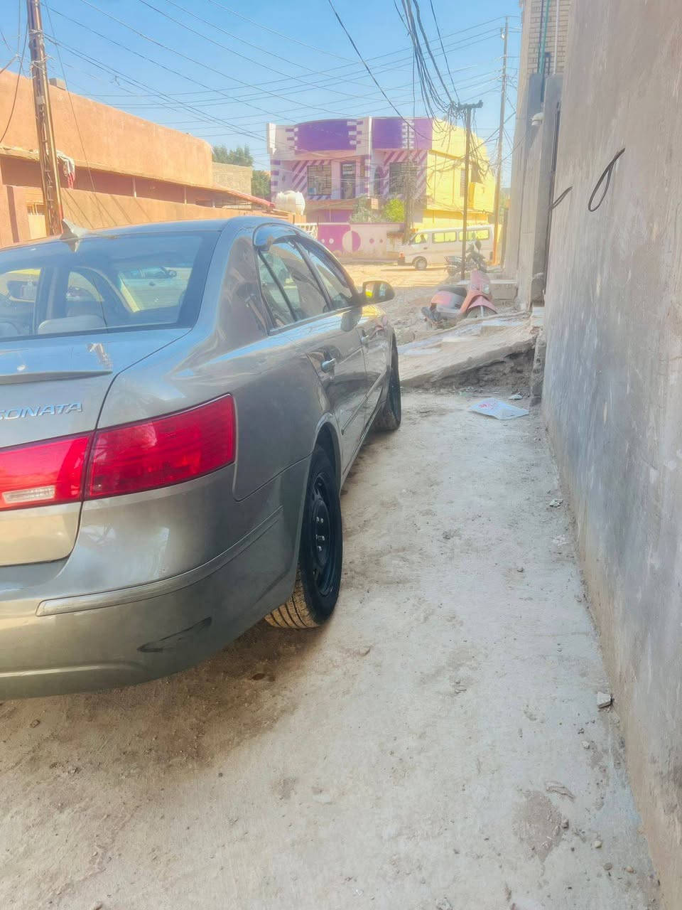 سلام عليكم
سوناته 2009 امريكي 

حادثه جامرلوغ او ربع من البنيد 
رقم اديالى انكليزي 
مكان السياره ديالى بعكوبه 
***********
