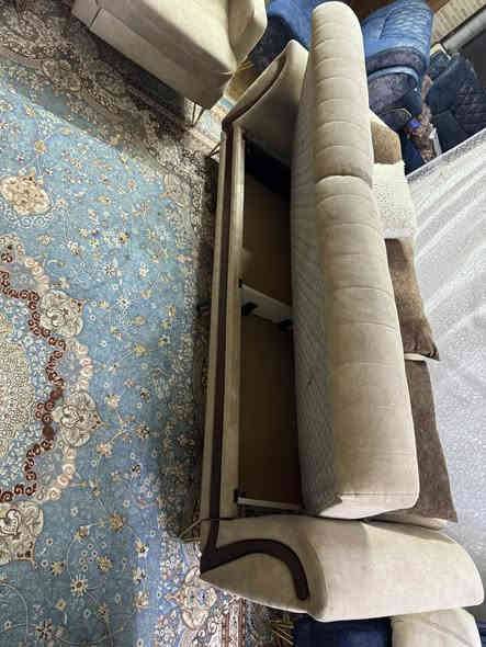 تخم قنفه 10 نفرات سرير ومخزن
السعر 290 الف

عنوان اربيل بختياري 

***********  /***********/***********
