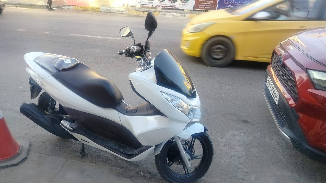 السلام عليكم
جيل اول 
كفاله
السعر 1200
‏‪***********‬‏
