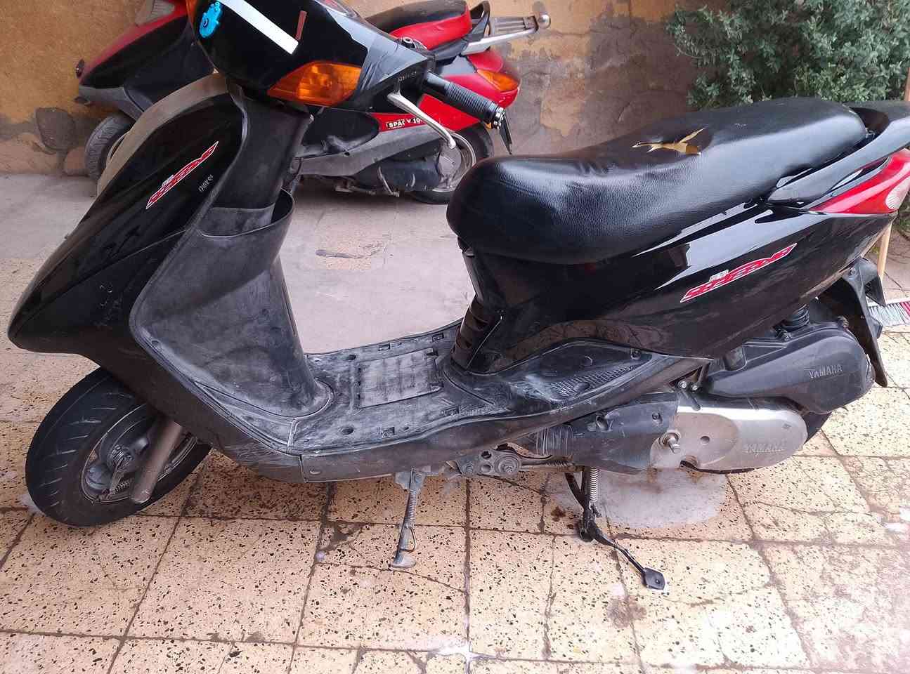 سلام عليكم دراجه بريز دراجه خير من لله شلعه معدل سلف هندر كهربائيات كلهن شغاله شراي يتصل ***********
