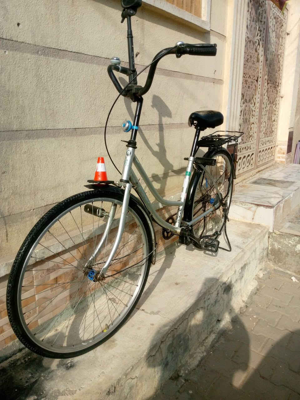 السلام عليكم بايسكل للبيع نظافه فول السعر 65 مجال قليل عنوان النجف


**إذا كنت صاحب هذا الإعلان وتريد حذفه لأي سبب، رجاءا أرسل رسالة إلى الدعم الفني**