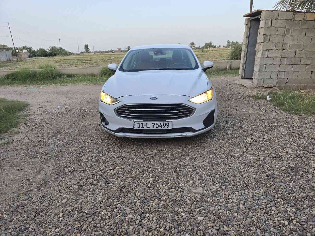 فورد فيوجن SE هايبرد ٢٠١٩ حجم المكينه  ٢٠٠٠ المواصفات:•رادار •حساسات خلفيه •بصمه •تحكمات ستيرن •شاشه كبيره •مثبت سرعه (كروز كونترول)•نظام الحفاظ على المسار •لايتات لد زينون•بلاجكتورات•كشنات 
كهرباء•كير ماوس•هاند بريك رمز باب سياره جاهزه اي نقص ما بيها رقم بغداد نكليزي بئسمي .  داخله كلين بدون حادث العراق بيها نص بنيد وجاملغ خلفي صبغ  السعر ١٣٠ لبيع او المراوس  عنواني قرب سجن ابي غريب  رقمي ***********
