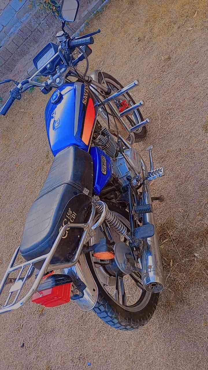 سلام عليكم ماطور موديل 21 لون ازرك بعده لك
#ماطور_جاهز_من_كلشي كهربايات #اشاير لايت عالي ناصي +هورن شغال 
#صلف هندر شغال ماطور جاهز من كلشي #شلعه ومعدل ترايك للبصرا 
#السعر_560وبي مجال للطيبين مالمكان صقلاويه ***********
