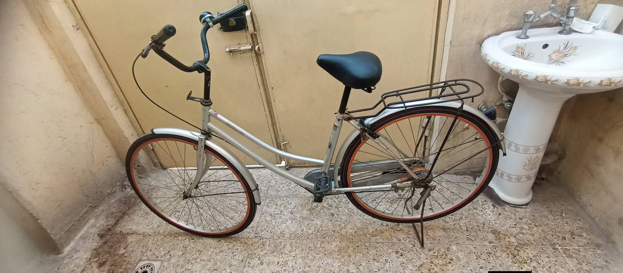 السلام عليكم ورحمة الله وبركاته باسكل بطة ياباني بالة حجمه 27 مالت حاوية السعر 80 وبي مجال


**إذا كنت صاحب هذا الإعلان وتريد حذفه لأي سبب، رجاءا أرسل رسالة إلى الدعم الفني**