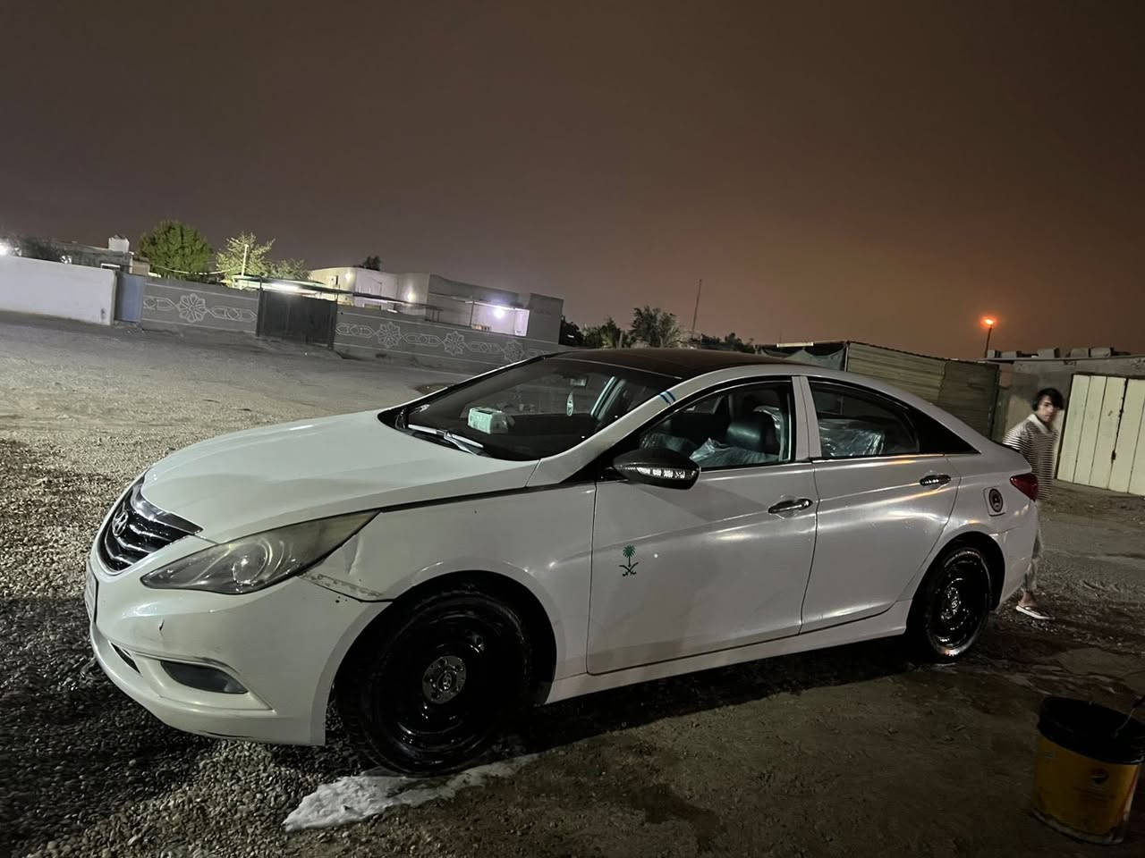 سلام عليكم
سوناته 2014 ادوات ادوات كصه جنطه دخول جديد جاهزه مكينه كير كفاله حداده تخم تاير جديد سياره  غاز بانزين   فتحه بانوراما       جلد شاشه حساسات اشاير مري متوئم  اصل السعر 50$ العلوان البصره ***********
