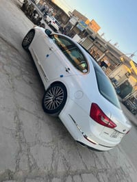 ٢٠١٤ • ٣٥٠٠ ٦ سلندر • ١٨٠ الف