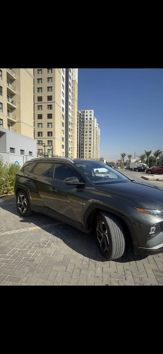 توسان موديل 2022
وارد امريكي مصلح وكامل 
حادث مرفوق بل منشور + رقم الشاصي 
السعر 145$
بدون لوحات 🎇🎇🎇
مكان السياره بغداد حي الجهاد 
الاستفسار 
***********
