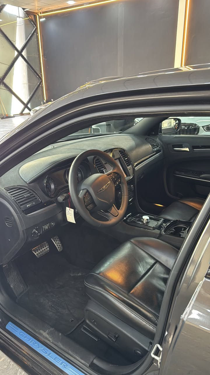 Make : CHRYSLER ✅
Model: 300S
Year: 2023
Ml.26,000
Warranty: Warranty
Transmission: 6 Speed
Cylinder: V6 
Engine: 3.6L
Horsepower: 300
GPS Navigation system: Yes
Sensors: Front,Rear
Camera: 1
Wheel: 22 Size 
Lamps: Digital lights 
Seats Type: Electric  + Hot 
Screen: 1 Big Screen 
Country: Iraq Kurdistan 
City: Duhoke 
For More Information 
33,000$
+964 7507998739


**إذا كنت صاحب هذا الإعلان وتريد حذفه لأي سبب، رجاءا أرسل رسالة إلى الدعم الفني**