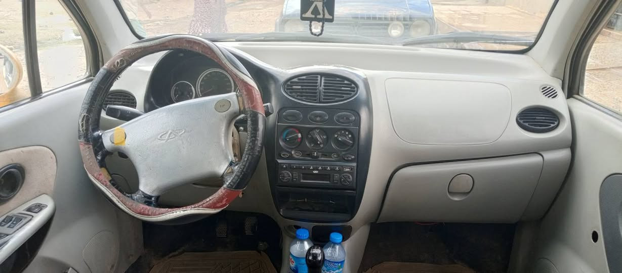 السلام عليكم سيارة كوكو للبيع رقم نكليزي نينوى كير محرك شرط سيارة حلوه هيئه وغرامات صفر خيسان ما بيها ضرر ما بيها السعر خاص تواصل عل رقم ***********
