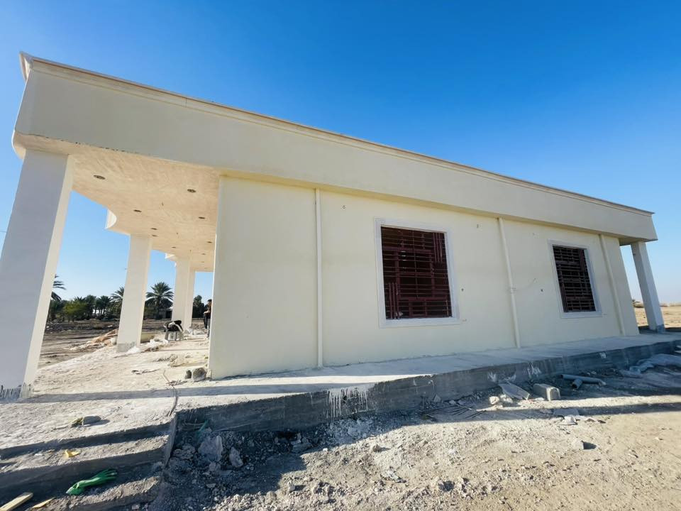 السلام عليكم. شباب. اني خلفه لبخ جص مساطر. ولبخ سمنت  ناعم خشن نثر شغل درجه اولى. ان شاءالله يعجبكم  نشتغل مگطوعه وع متر. الاتصال. اوًمراسله الخاص وجزاكم الله خير الجزاء.  ***********
