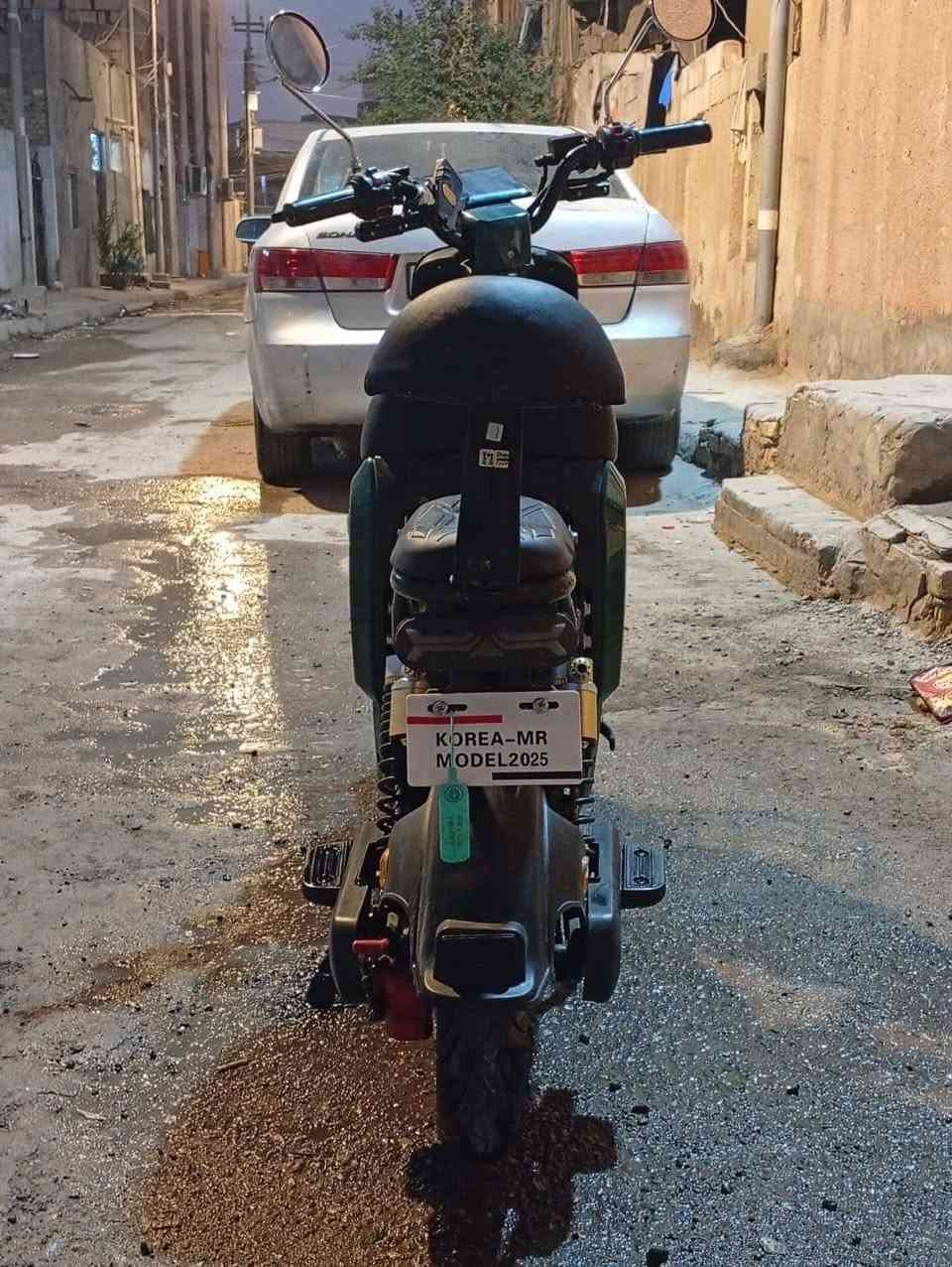 دراجة شحن ار تسعه نضيفه
خمس بطاريات 
فولتيه 32 
مكاني بصره سعر 350
بيه عطل في الاشاير فقط
***********
