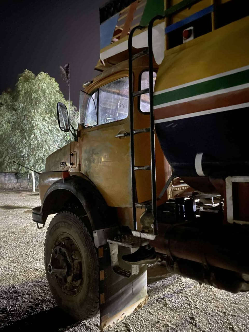 اقجم 81محرك ستندر قماره بدون صبغ شاصي بدون صبغ الستفسار ***********
