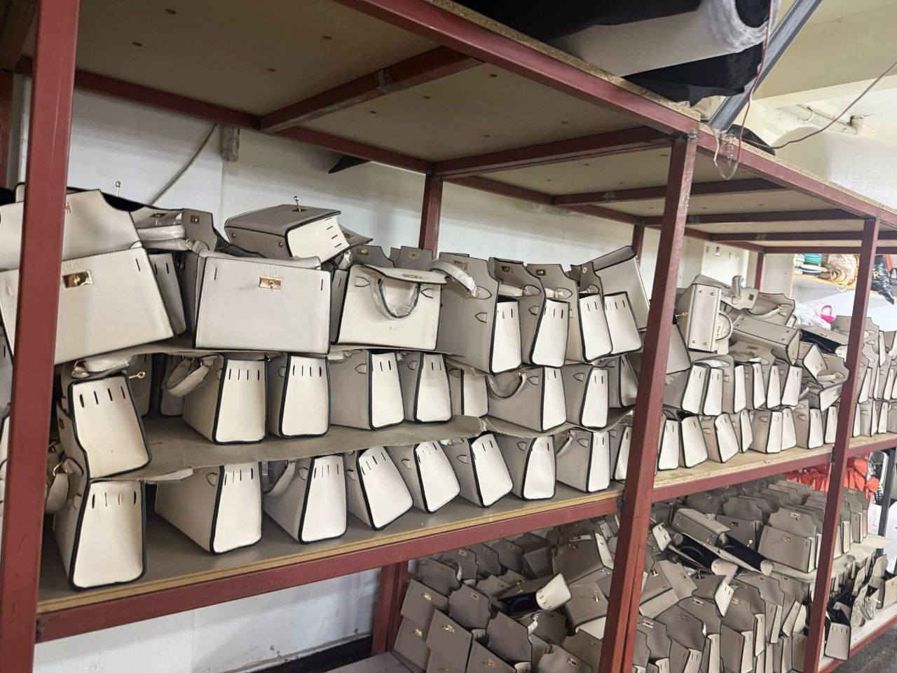 شنط نسائي جوده عاليه لمشاهدة جميع الموديلات بقناة التلكرام 
https://t.me/+vLSeuHbf-t8wMWU0
https://t.me/+vLSeuHbf-t8wMWU0


**إذا كنت صاحب هذا الإعلان وتريد حذفه لأي سبب، رجاءا أرسل رسالة إلى الدعم الفني**