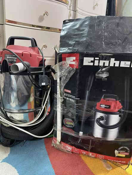 مكنسه ستعمال قليل نوعيه جيده مكان مدينه الصدر سعر ٣٥ الف بيه مجال رقم ***********
