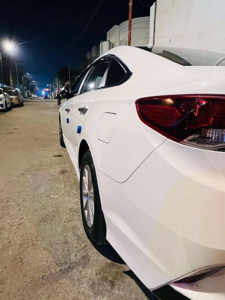 سوناتا وارد كوري موديل 2021 اربيل بسم شركه تريد وكاله تريد تحويل سيارة كفاله عامه  ما عده قطعه صبغ من كوريه ول باقي كفاله مكينه 2000 دوش موصفات سياره بانزين فقط موصفات سياره معروفه بل كوري
رقم موبايل *********** مكان سياره بصره قبله
