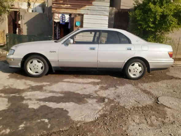 سلام عليكم غراض بطه محور البيع شتريد موجود جوه السوك العنوان ميسان قضاء كميت ***********
