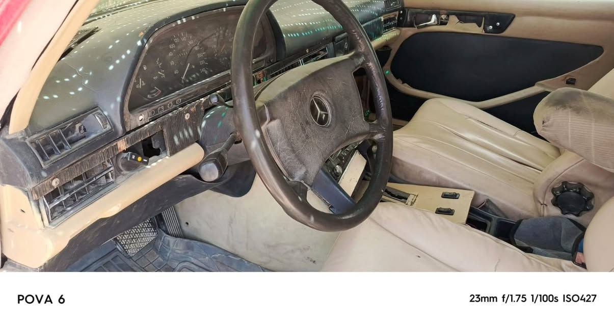 السلام عليكم مارسيدس جامبو 280 محرك بطه 3000 مفتر بي يطغ كير شرط شديته جديد وطخم تاير وويل كب ،مصبوغه عام غرفتها ينرادلها ترتيب كهربائيات شغاله كامل ،رقم الماني سنوية خضرة ساقطة من 2018 ..عنوان موصل ،، السعر 28 وبيها مجال للاستفسار 
***********
