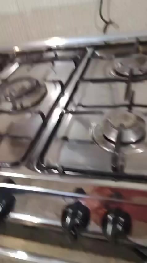 سلام عليكم طباخ فريش مصري الاصلي جديد اسخدام سبوعين  سعر ٢٧٥ مكان زعفرانيه ***********
