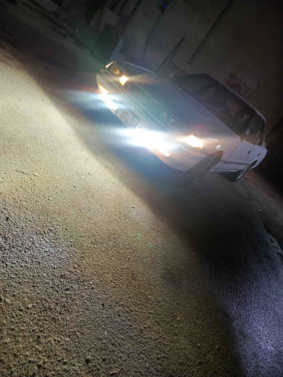 مارك كصيف مديل 91سيارة نضيفة وحلوة محرك وكير  ونجي نضيف الرقم الجديد الدولي الإنكليزي بصرة السنوية بسمي   تخم تاير حدادة نضيفة كهربائيات كلشي شغال ليت عالي وناصي هورن بك ليت سطاب اشاير عينة كلهة شغال كيج بانزين وكيج حموة  الكيلو متر كلوبات النمر  الرون كلشي شغال منضومت تبريد مشتغل كامله قبل كم شهر بس الكمريسر وكف السيارة نضيفة ومنكوتة من ايدي لشارع محتاج الفلوس وريد ابيعهة مكاني البصره كرمه علي السعر 32وبيهة مجال الشراي يجي يشوفهة وبلخدمة ***********
