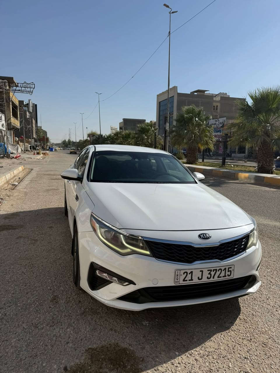 السلام عليكم اوبتيما 2019 شكل العشرين  معروفة

سيارة كلين كلين كفالة عامة 

وبيه سونار 

حدادية كفالة 

مكينة كفالة 

رادار جانبي 

رادار امامي 

حساسات 

ترحيب عند الاقتراب 

مري قلاب وية البك 

كامرا دوارة 

لايتات زينون

لد داخلي 6 الوان 

بك لايت لد 

ويل 17 المرغوب 

تخم تاير ياباني 

نظام الانزلاق 

كراسي امامي كهرباء 

تشغيل + ابواب + صندوق 

مرايا داخلية اوتو دم 

سستم صوت عالي حدا هارمن كاردن 10 سمعات 

شاشة كبيرة 

3 انظمة قيادة سبورت وناعم وذكي 

اوتو هولد نظام النزول والصعود 

تبريد امامي مناخين و خلفي و شغال ثلج 

محرك2400  وسريع ويستقبل بانزين عادي 

مكان السيارة /ديوانية 

رقم الهاتف /***********

السعر /140وبيه مجال شي بسيط

