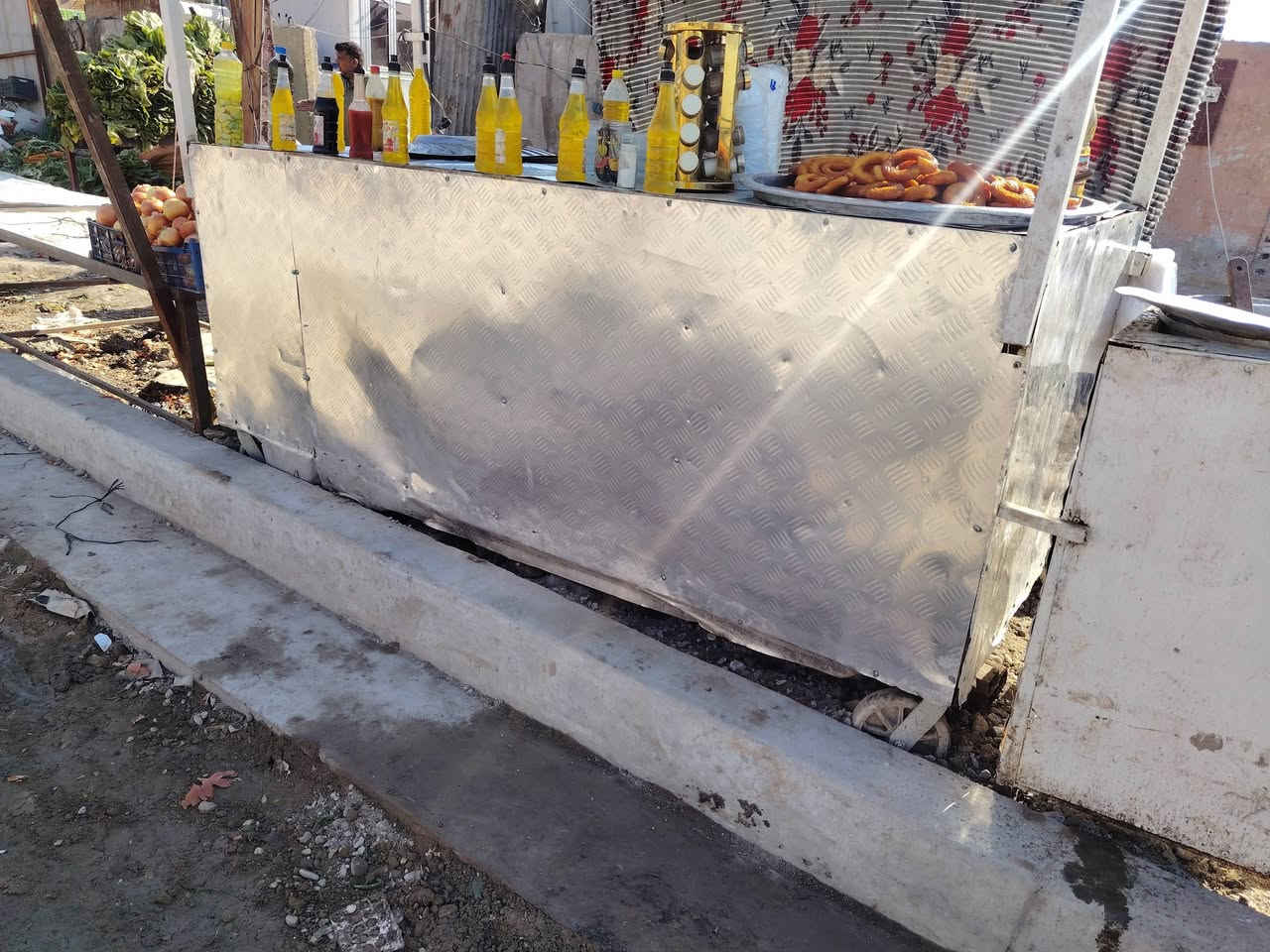 السلام عليكم  
ميز لبلبي جديد لبيع 
***********
