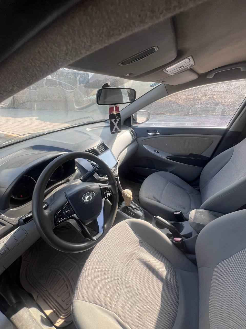 اكسنت ٢٠١٣ خليجي للبيع
-محرك ١٦٠٠ 
-كامرة خلفية وشاشة
-رقم كربلاء اصولية بالكامل باسمي
-سنوية ٢٠٣٠ ورقم الجديد
-ماشية ٣٣٣ ولكن المحرك مبدل

العنوان كربلاء / السعر ٨٨ وبيه مجال
التواصل على الخاص كربلاء, العراق


**إذا كنت صاحب هذا الإعلان وتريد حذفه لأي سبب، رجاءا أرسل رسالة إلى الدعم الفني**