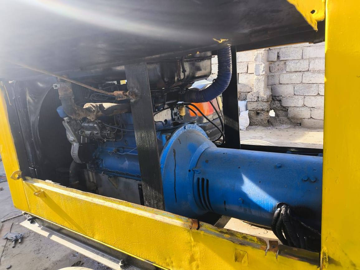 السلام عليكم
يوجد محرك فوركسن للبيع بلادي لحيم
لحيم ولدن وفافون وهودروجين شرط الشقل نص نكره
العنوان الشرقاط الساحل الايسر سديره طق طق اتصل ***********
