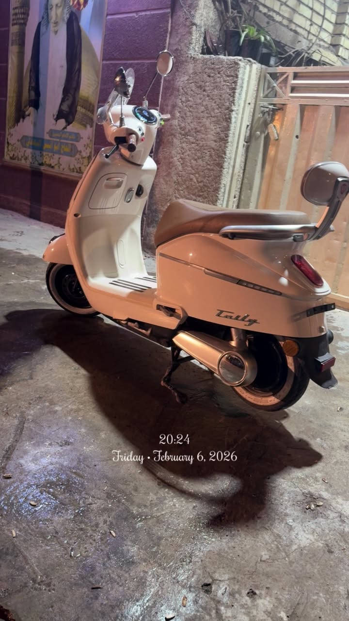 السلام عليكم دراجه TAILGكلاسك للبيع الدراجه نضيفه بس بيها كم شخط   مواصفاتها ملف 1600 وبيها 6 بطاريات ومثبت سرعه  الدراجه نضيفه استعمال شهرين سعر 850 و بيها مجال الرقم ***********
