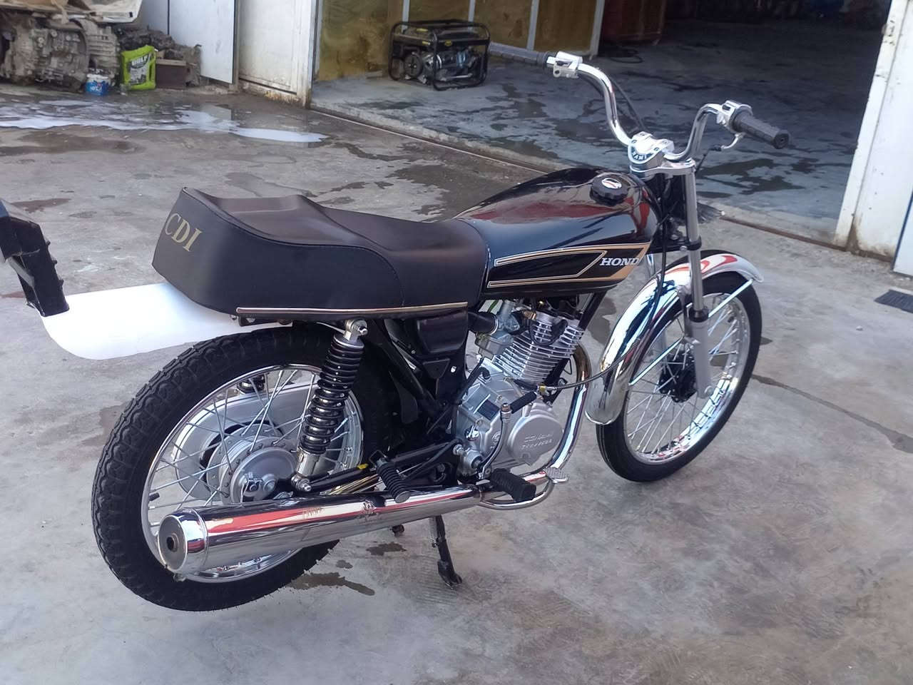 سلام عليكم شباب نامه مفوله مابهة نقص برغي متوازي عل بيعة السعر ٩٥٠ بيهة مجال
***********
