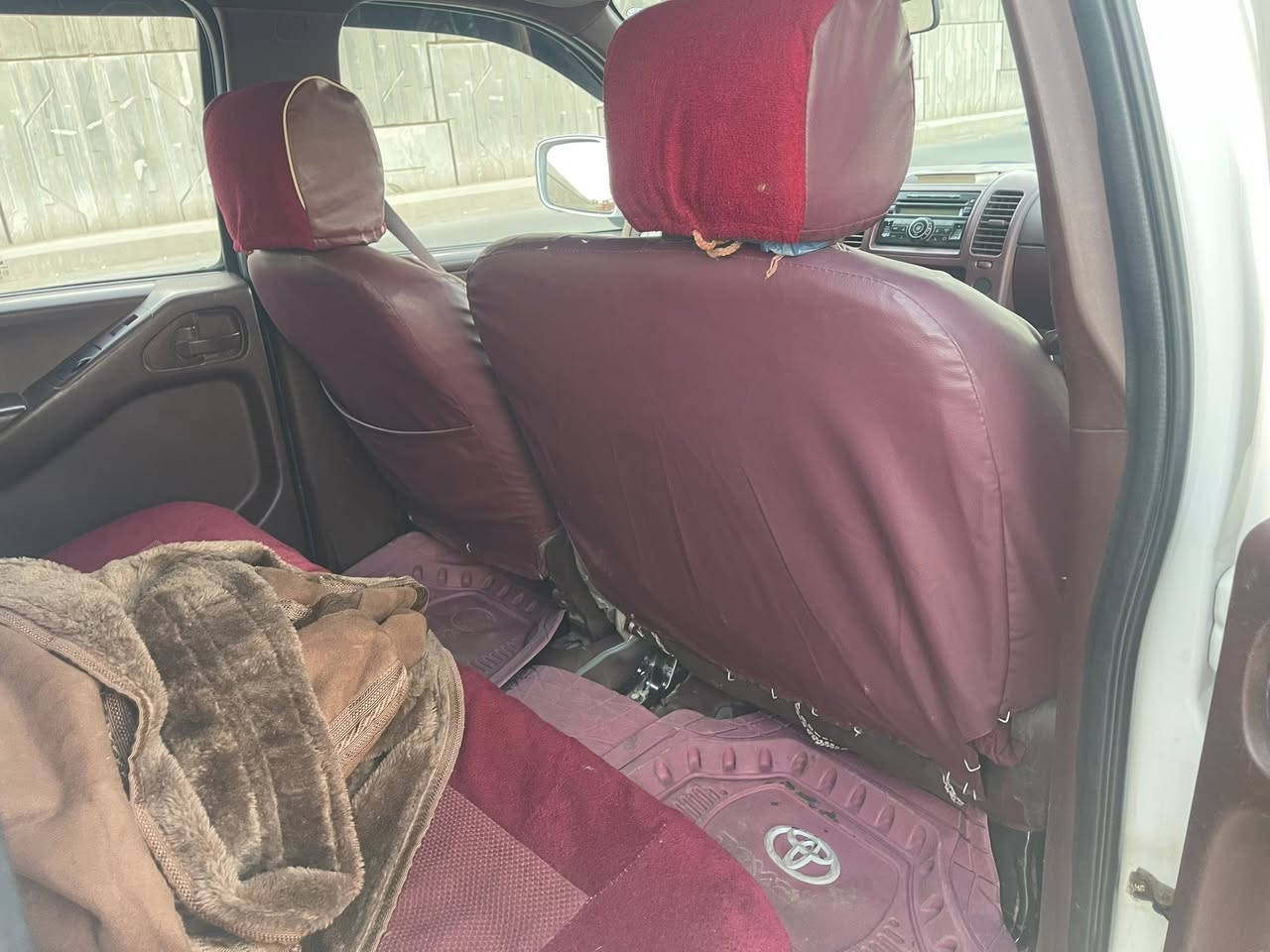 السلام عليكم نيفارا كير عادي سياره جاهزه سليمانيه هزه جديده سنويه جديده السعر 90 وبيهه مجال العنوان بغداد الزعفرانية ***********
