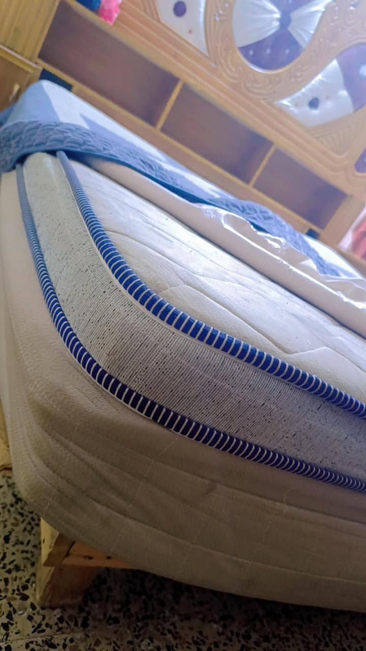 ودوشك كلش  جبير وطبي وضغط عالي عرض  ٢٠٠طول ١٨٠العلو ٣٦سم.العنوان تكريت يم المجلس


**إذا كنت صاحب هذا الإعلان وتريد حذفه لأي سبب، رجاءا أرسل رسالة إلى الدعم الفني**