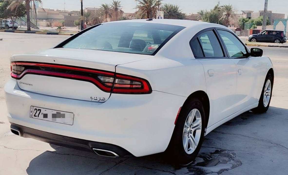 السلام عليكم
جارجر 18_23 كفاله عامه
 من ضربه وتبديل بدون ارباك 
رقم ذي قار انگليزي  ب اسمي مشروع وطني
ماشيه 122 السعر 200 وبيها مجال 
لايت زنون مدوشمه وجاهزه 
منضومه غاز تخم تاير تبريد حداديه كله جديده جاهزه نقص برغي مابيها 
مكاني ناصريه مركز 
رقم الهاتف ***********
