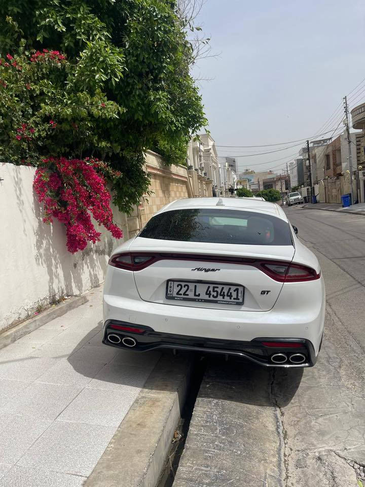 سلام عليكم : 
📌كيه (ستنكر) ٤ سلندر فول مواصفات
(رقم اربيل أنطي وكاله وكفل تحويل) .
📌مديل (2018).
📌ضرر بنيد  فقط إرباك ستيرن.
📌ماشي80)الف ميل .
📌كير+مكينه+اكسل (كفاله).
.
📌تخم تاير (جديد).
📌حداده ولا نقص .
📌السعر (170) مكاني اربيل
                        ***********
