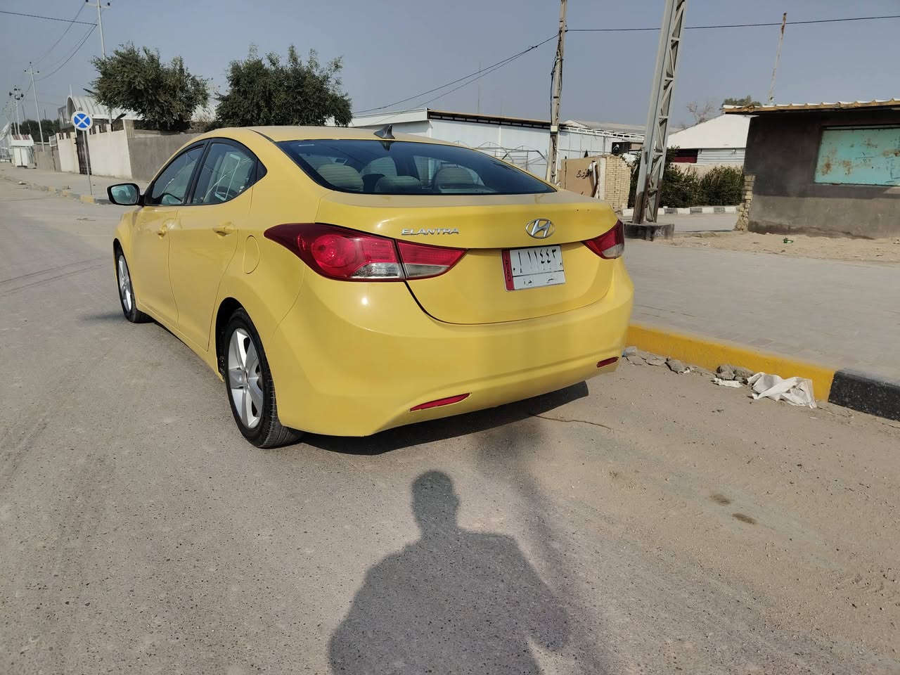 للبيع الانتره 13 أمريكي
محرك 1800 كير مكينه تبريد شرط 
بيها بس حادث الوارد فقط ولباقي مكفول 
السعر 105 بي مجال ترهم مراوس 
***********
