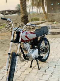 دراجة • ٤ قير • نظيفه