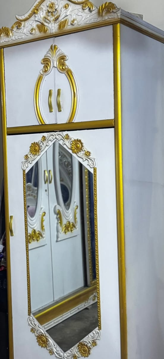غرفه للبيع السعر ٧٠٠ وبيها مجال


**إذا كنت صاحب هذا الإعلان وتريد حذفه لأي سبب، رجاءا أرسل رسالة إلى الدعم الفني**