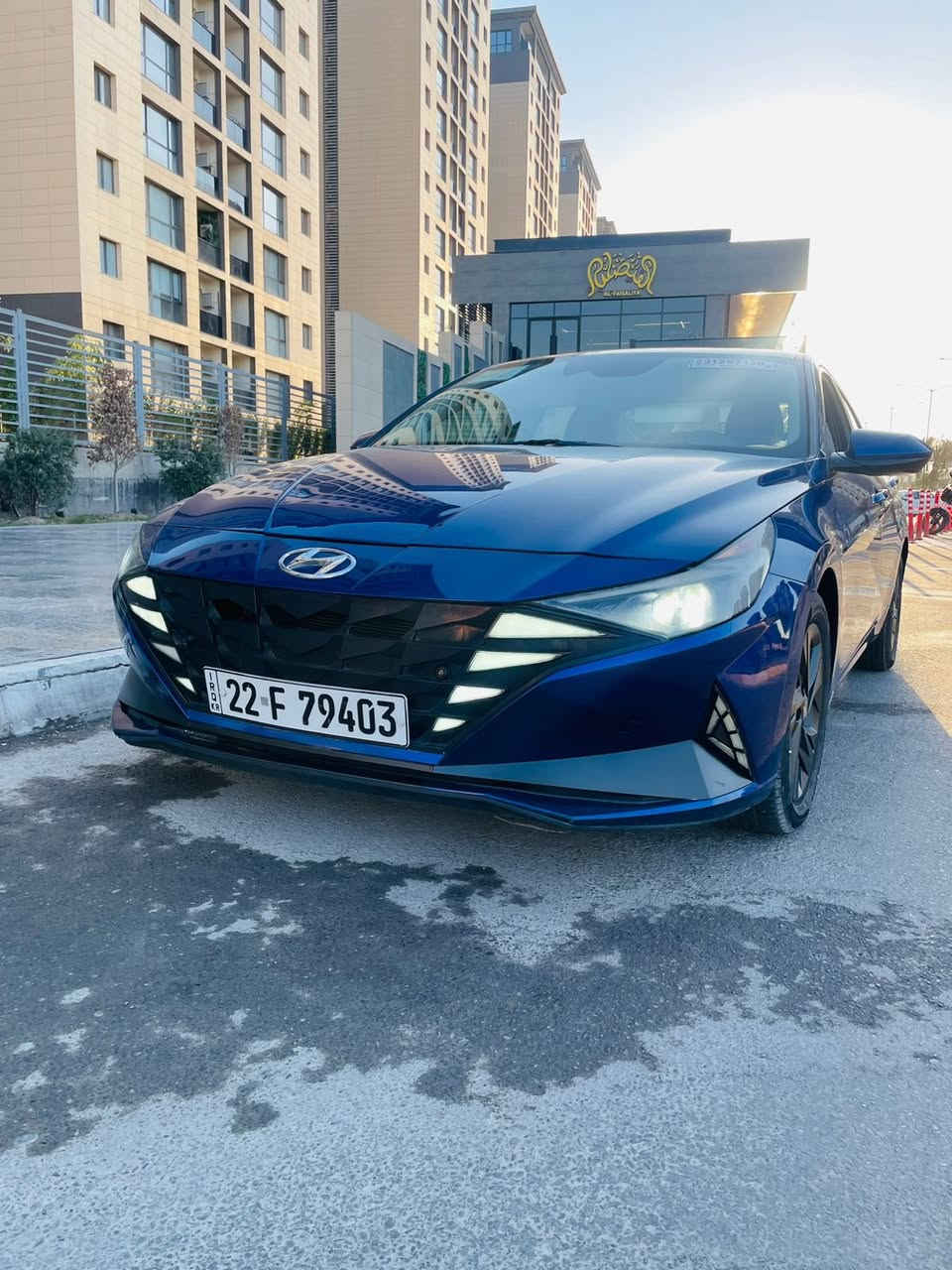 النترا 2021 كندي رقم اربيل انكليزي وهزة جديدة
فول اعلى فئة 
ماشية 58 فقط
فتحة كشنات تدفئة تبريد
كار بلي 
رادارات تحكم سرعة أنظمة قيادة 
سيارة جنها العيد
بدون ايرباك
حادثها بسيط فقط حافة البنيد 
اكو بارد بسيط بالجاملغ الخلفي جهة السايق
باختصار سيارة من تصعدها تحس نفسك وصلت
وسعرها بفلس ونص مال مستعجل 
148 وبيها مجال بسيط
تشتريها منا تشوف كل الخير منا
الشراي يتصل 
*********** 
مكاني بغداد
وراح اخلي فديو الها بالتعليقات
