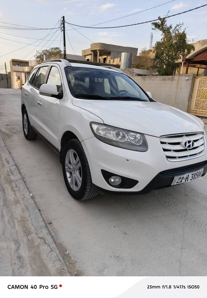 سنتافي 2011 خليجي
سبعة راكب
محرك مامفتوح اربعة سلندر
تخم تاير جديد
فتحه سقف
تحكم ستيرن جهه وحده
الضرر موضح بالسونار
السعر 150 قابل للتفاوض
***********
